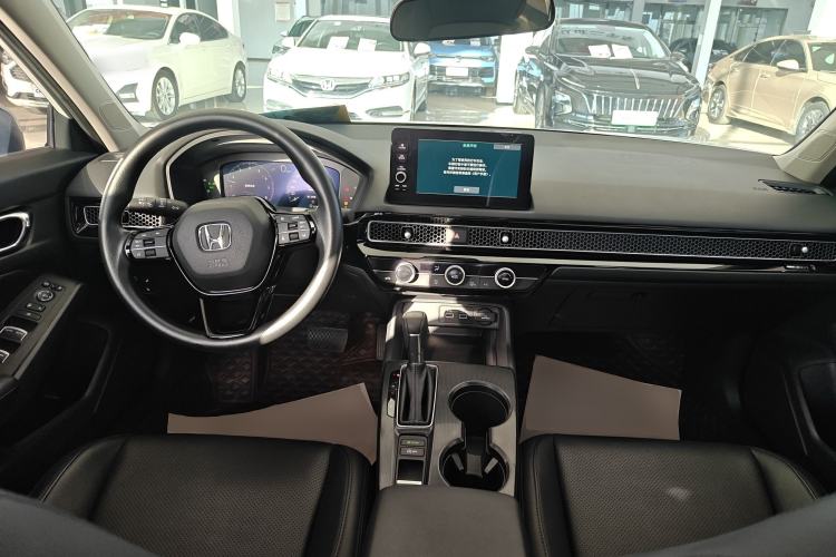 Used Honda Civic 2023 240TURBO CVT Dynamic Edition
