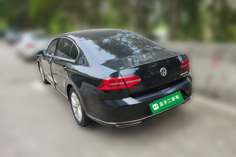 Used Volkswagen Magotan 2017 330TSI DSG Luxury Model