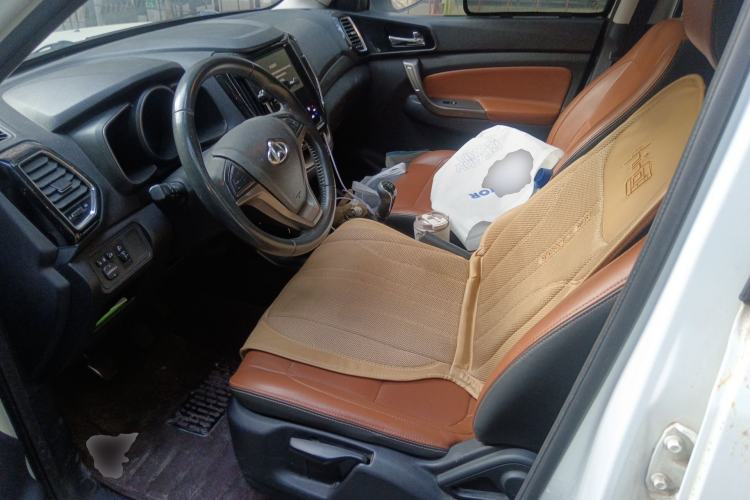 Used CHANGAN OSHAN CX70 2016 1.6L Manual Luxury Model