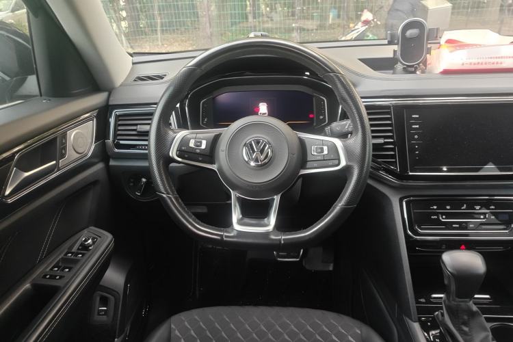 Used Volkswagen Teramont X 2020 330TSI Two-Wheel-Drive Luxury Edition Steering Wheel