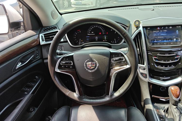 Used Cadillac SRX 2015 3.0L Elite Model