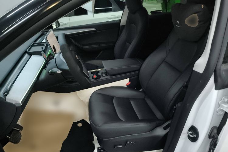 Used Tesla Model Y 2024 Rear-Wheel-Drive Version
