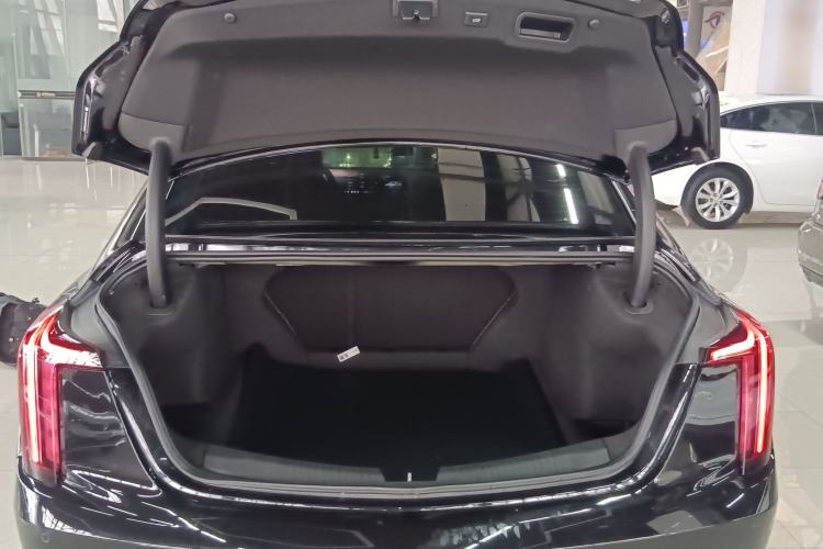 Used Cadillac CT5 2024 28T Luxury Pro Trim
