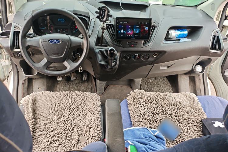 Used Ford Transit  Center Console