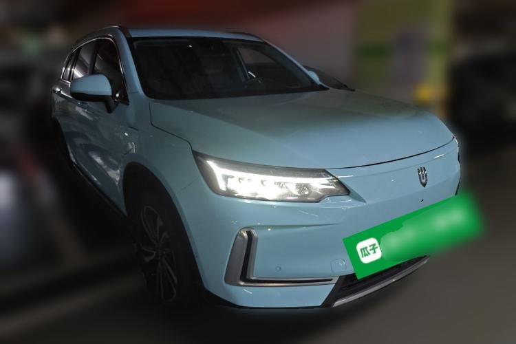 Used Skyworth EV6 2022 620 Smart Edition Front Right 45 Deg