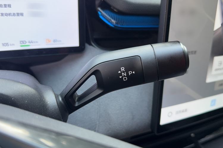 Used Lynk & Co 08 EM-P 2023 120km Long-Range Halo