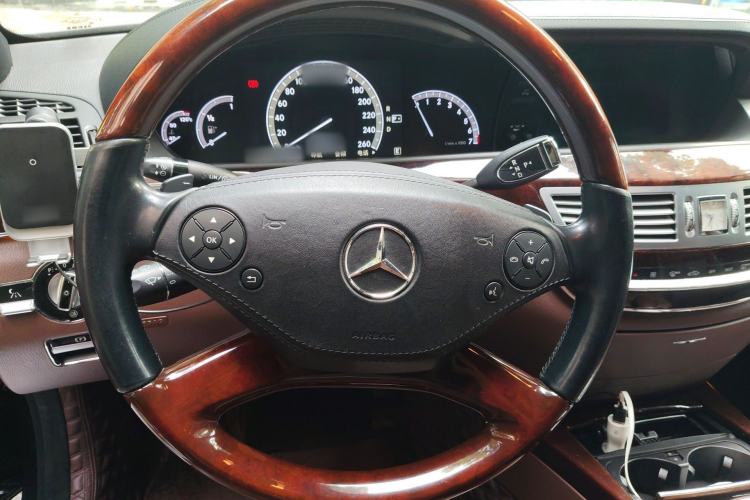 Used Mercedes-Benz S-Class 2012 S 350 L Grand Edition Steering Wheel