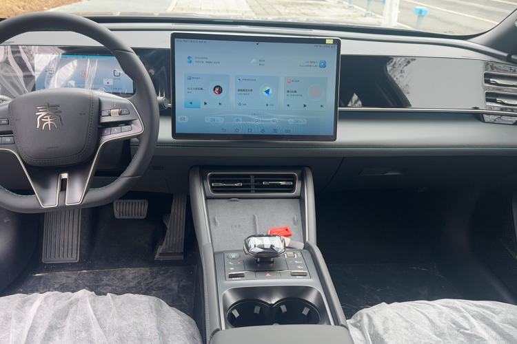 Used BYD Qin L 2024 DM-i 120KM Excellence Model
