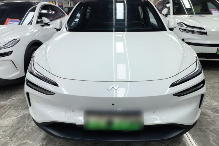 Used ONVO L60 2024 60 kWh Rear-Drive Version Front