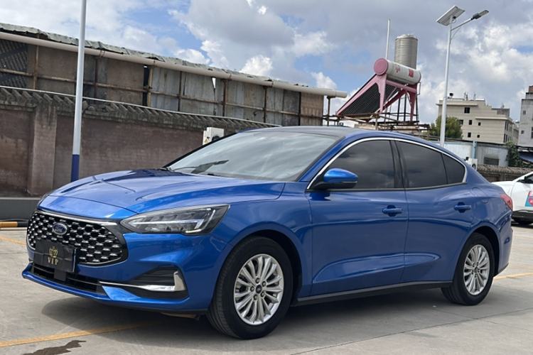 Used Ford Focus 2021 Sedan EcoBoost 180 Automatic Trendy Model