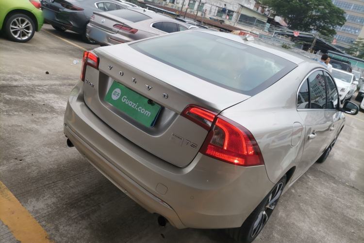 Used Volvo S60 2019 S60L Facelift T5 Intelligent Advanced Edition
