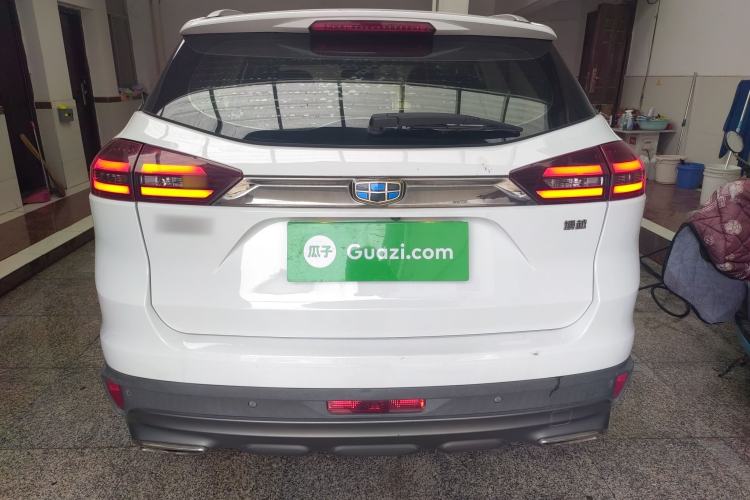 Used Geely Auto Emgrand X7 Sport 2018 1.8TD Automatic Two-Wheel Drive Smart Connect 4G Internet Edition
