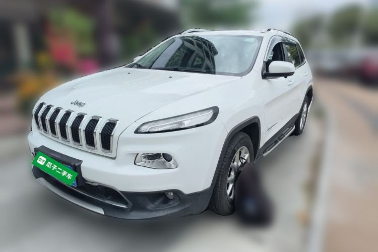 Used Jeep Cherokee 2017 2.0L Superior Edition
