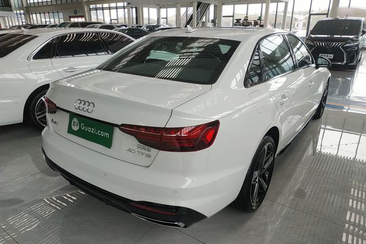 Used Audi A4L 2024 40 TFSI Luxury Dynamic Edition Rear Right 45 Deg