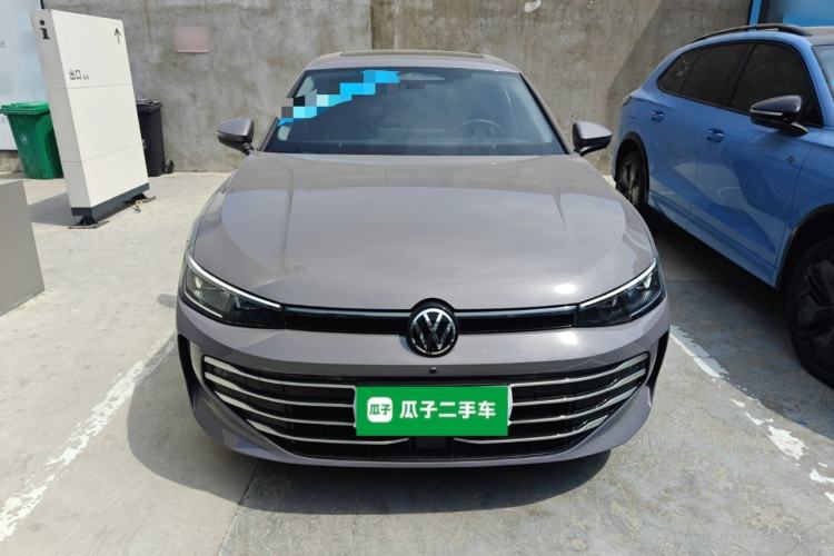 Used Volkswagen Passat 2025 Pro 380TSI Dragon Supreme Edition