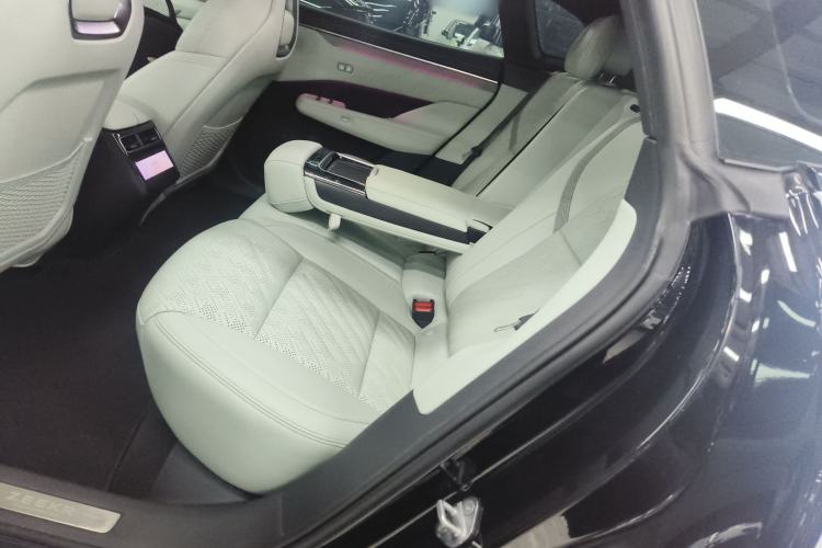 Used Zeekr 001 2024 WE Edition 95 kWh All-Wheel Drive Left Rear Seat