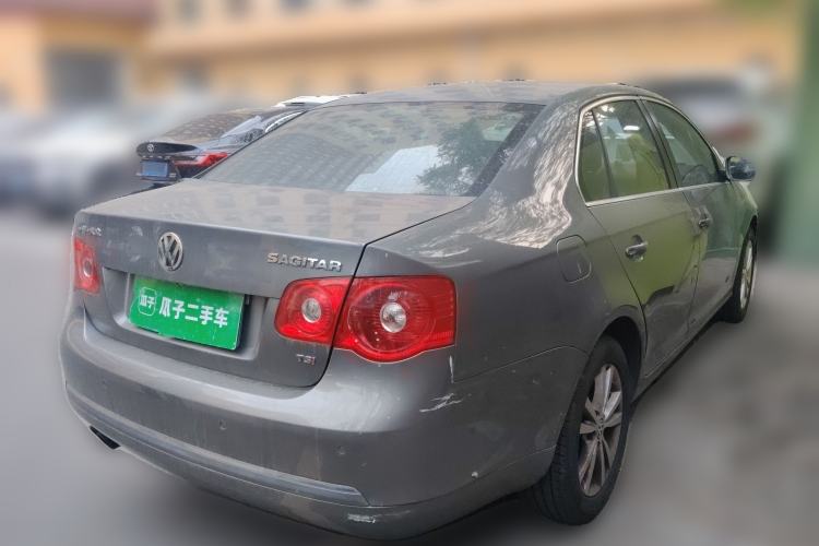 Used Volkswagen Sagitar 2011 1.4 TSI Automatic Tech Model
