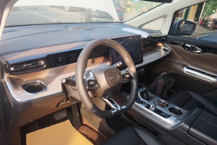 Used GAC Trumpchi Trumpchi E8 2024 Honor Series 2.0L Honor Edition