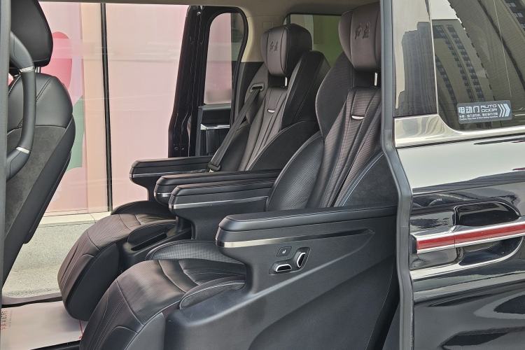 Used Hongqi HQ9 2023 2.0T Smart Connect Flagship Edition