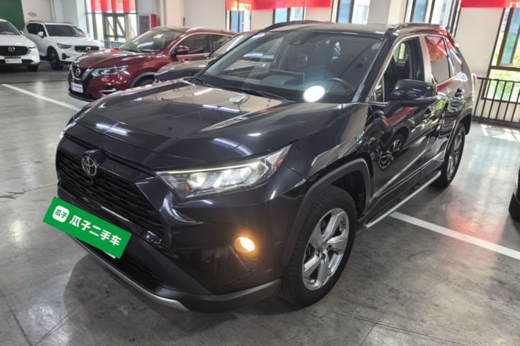 Toyota RAV4 2020 2.0L CVT Two-Wheel Drive Fashion Edition usado