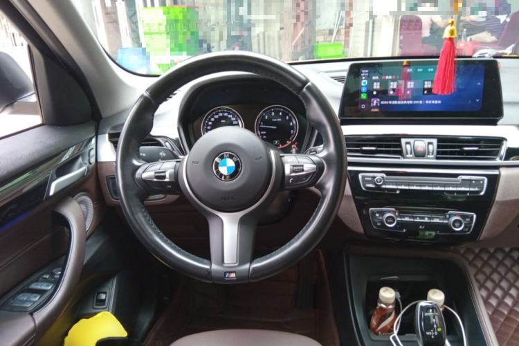 Used BMW X1 2022 sDrive25Li Leading Model Steering Wheel