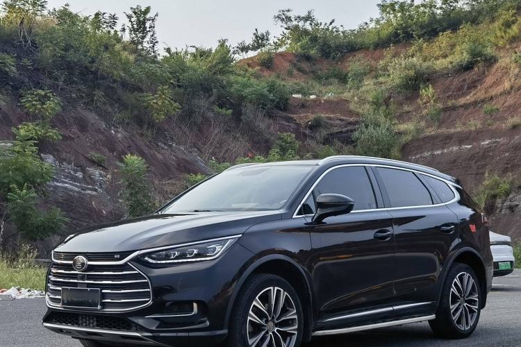 Used BYD Tang 2018 2.0T Automatic Smart Connect Prestige 7-Seater China V Standard