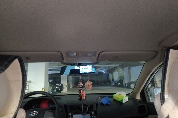 Used Hyundai Verna (older generation) 2014 1.4L Manual Smart GLS Trim
