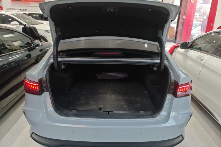 Used Chery Fengyun A8 2024 127 ZHU FENG Version Trunk