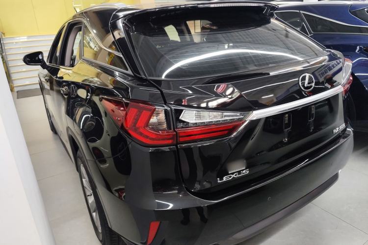 Used Lexus RX 2016 300 Two-Wheel Drive Elite Version China V Standard Exterior 2