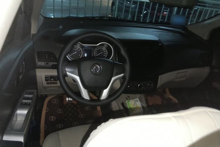 Used Dongfeng Aeolus A30 2014 1.5L Manual Sishang Model
