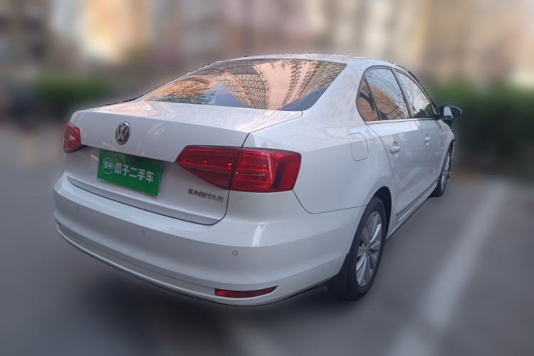 Used Volkswagen Sagitar 2015 1.6L Automatic Comfort Model Rear Right 45 Deg