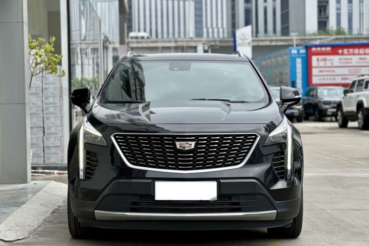 Used Cadillac XT4 2023 28T Two-Wheel-Drive Luxury Version
