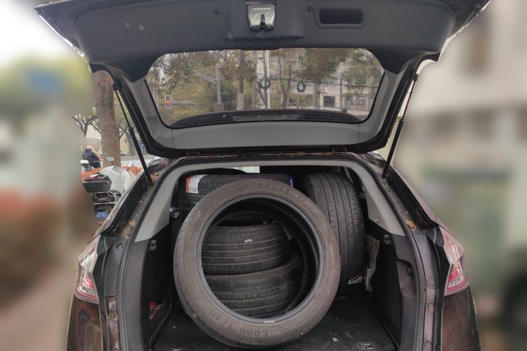 Used Luxgen U6 SUV 2015 1.8T Fashion Edition Trunk