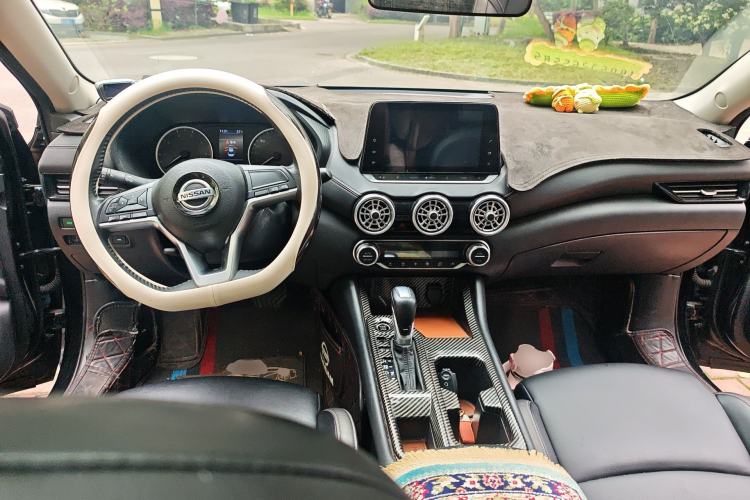 Used Nissan Sylphy 2021 1.6L XL CVT Enjoyment Edition Center Console