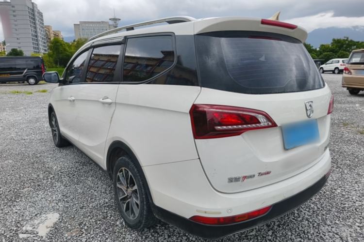Used Baojun 730 2021 1.5T Manual Fashion Version 7 Seats Rear Left 45 Deg
