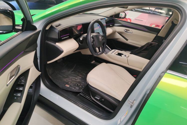 Used BYD Qin L 2025 EV 545KM Excellence Edition Left Front Seat