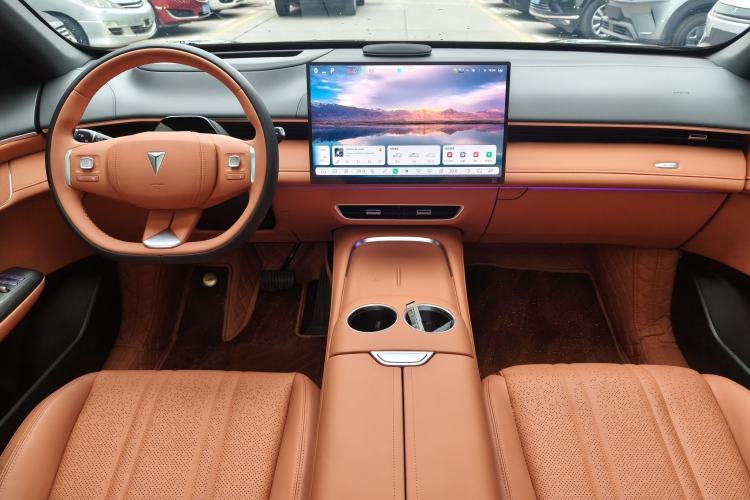 Used Deepal S07 2025 520Max Huawei Qiankun Intelligent Driving ADS SE Pure-Electric Version Interior 5