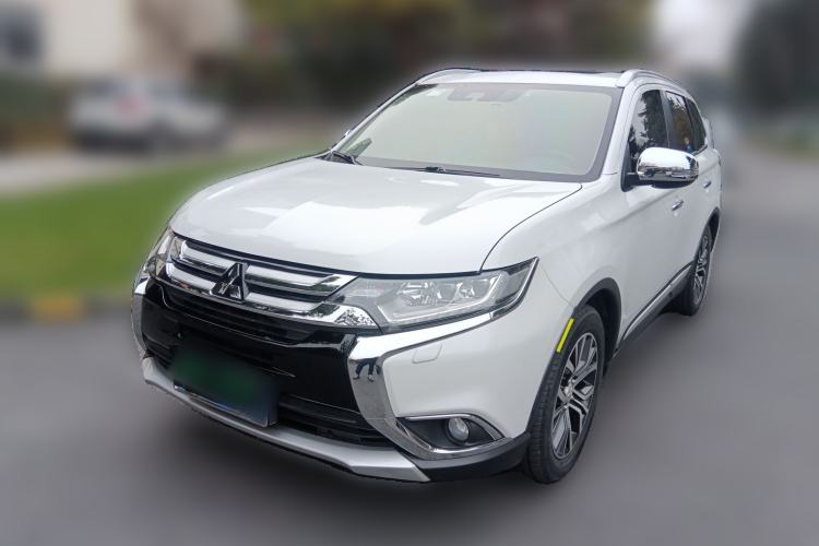 Used Mitsubishi Outlander 2018 2.4L 4x4 Prestige Edition 7 Seats