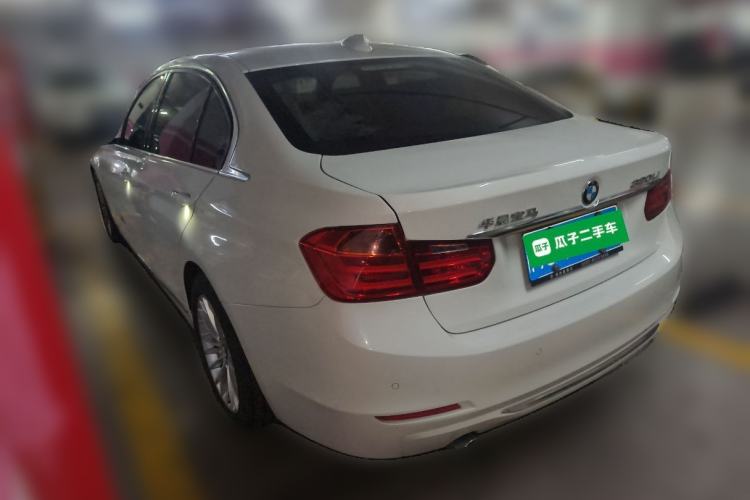 Used BMW 3 Series 2014 320Li Luxury Design Package
