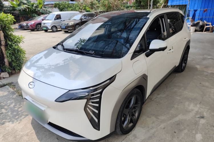 Used AION Y 2022 Plus 70 Tech Edition