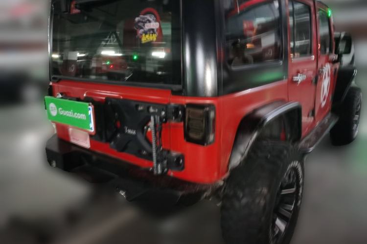 Used Jeep Wrangler 2011 3.8L Sahara Four-Door Edition
