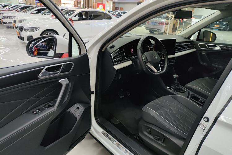 Used Volkswagen Tiguan L 2023 330TSI Automatic Two-Wheel Drive Smart Edition Driver Seat