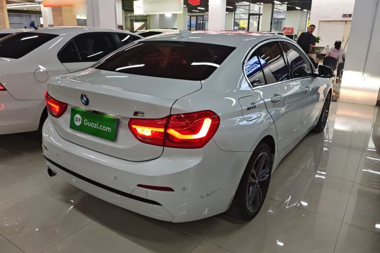 Used BMW 1 Series 2018 118i Sport Edition Rear Right 45 Deg