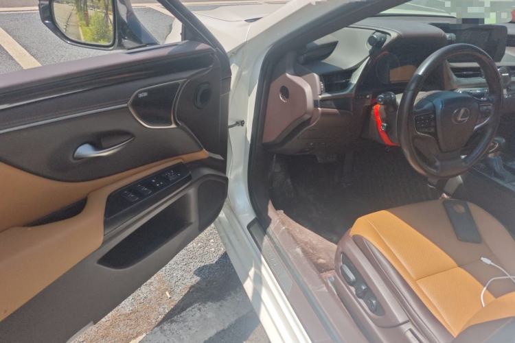 Used Lexus ES 2020 300h Smart Hybrid Special Limited Edition