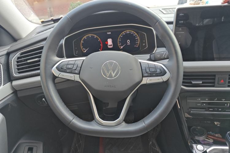 Used Volkswagen Tayron 2023 330TSI Two-Wheel-Drive Luxury Plus Advanced Version
