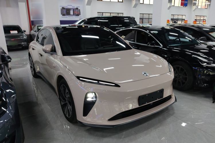 Used Nio ET5 2024 75 kWh
