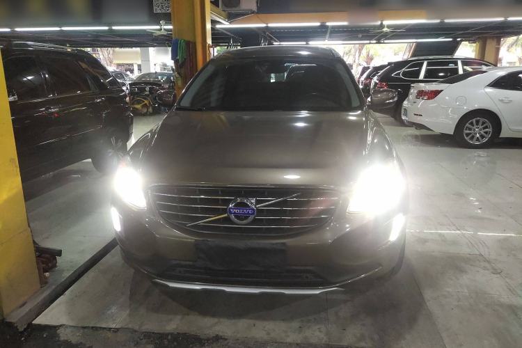 Used Volvo XC60 2015 T5 Zhiyi Edition
