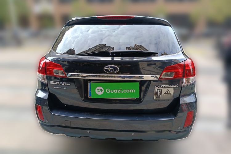 Used Subaru Outback 2014 2.5i Yashang Deluxe Edition
