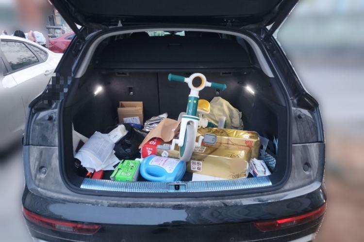 Used Audi Q5L 2022 40T Luxury Dynamic Model Trunk