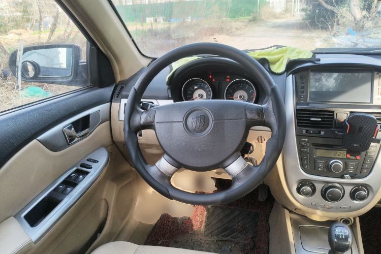 Used Buick Excelle 2011 1.6 LX-MT
